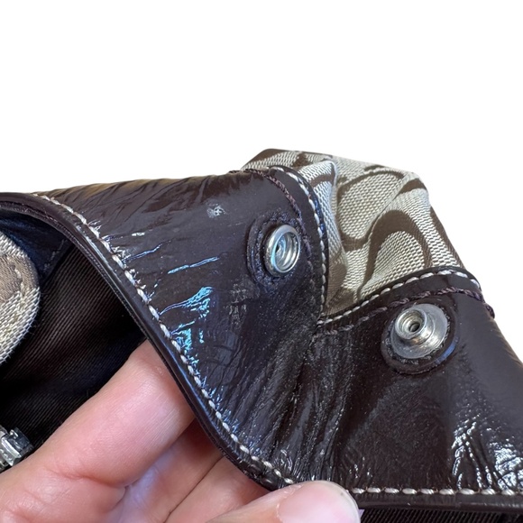 Coach Signature "C" Soho Pleated Shoulder Bag Brown Logo Jacquard Canvas 2010s - Picture 9 of 12